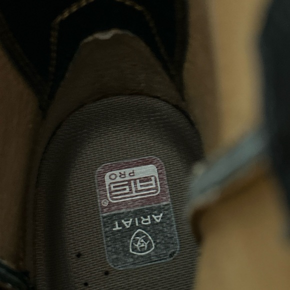 Ariat Black Leather Boots Heritage Roper Style 35501 Sz Men’s 11.5 D Cowboy NEW - Picture 7 of 9